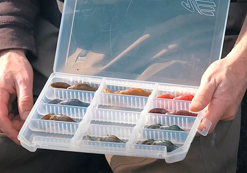 Meiho Versus VS-3020NS Clear Storage Case - 16 Capacity ABS Container